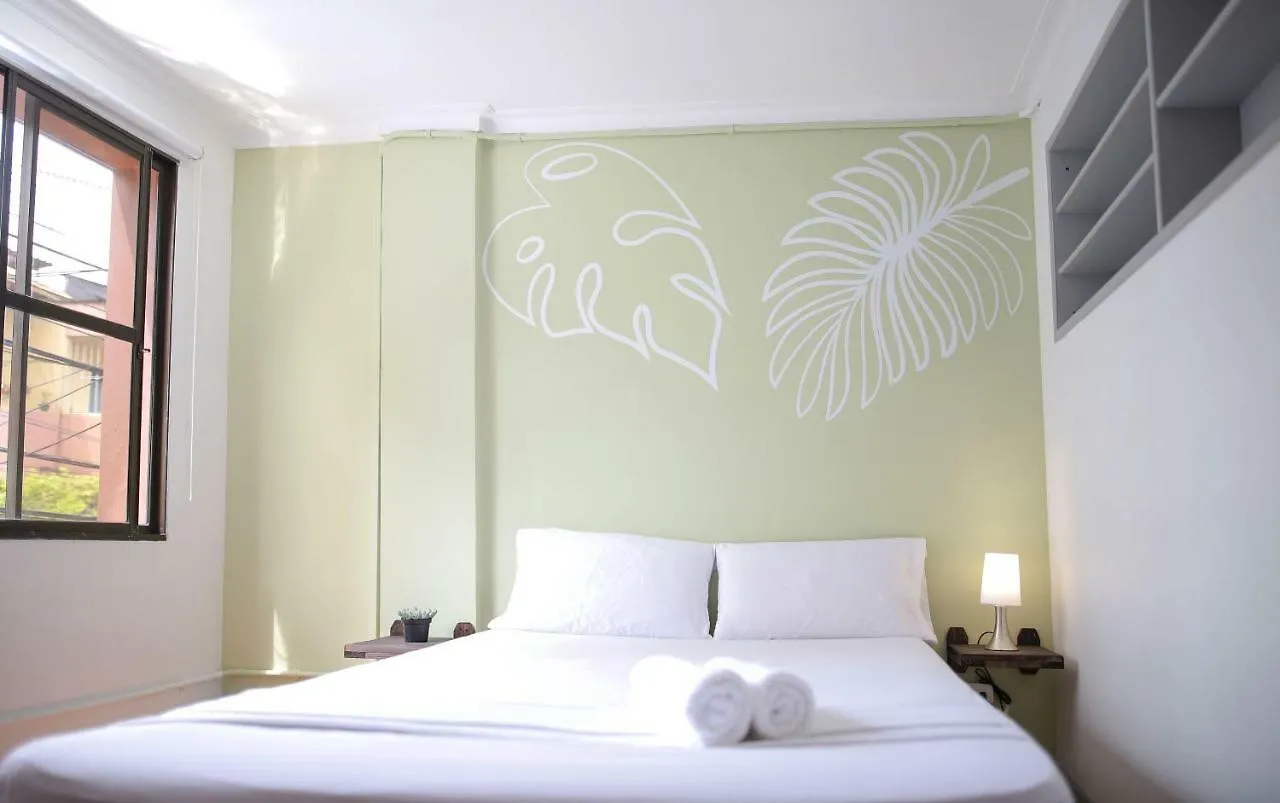 Albaka Guest House 2*, 메딜린